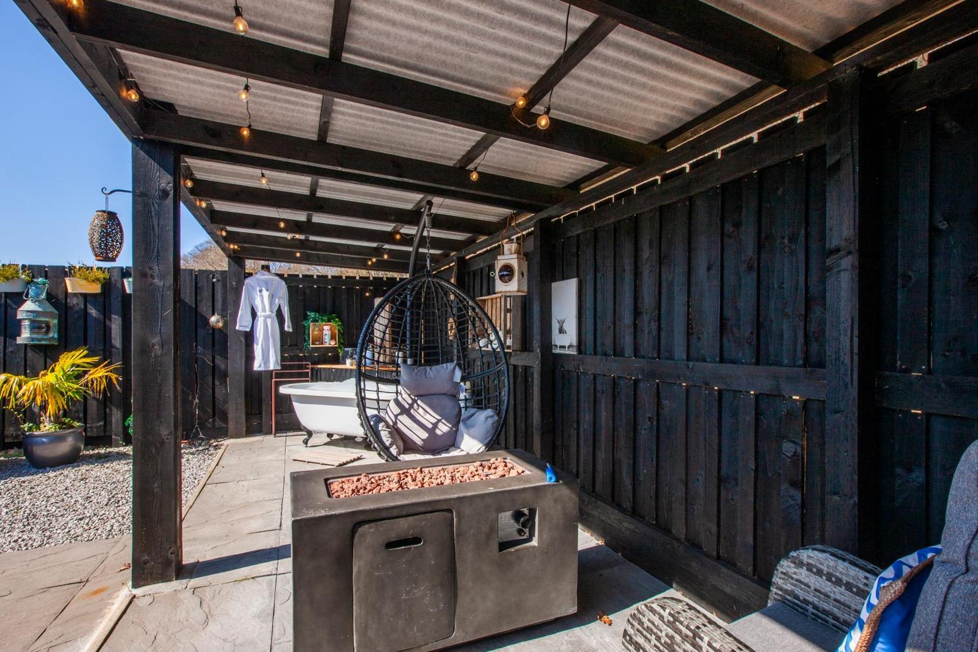 Appin Holiday Homes -Caravans, Lodges, Shepherds Hut And Train Carriage Stays Bagian luar foto